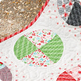 Urban Chiks Kitty Christmas for Moda - 'Here Comes Santa Claws' Quilt Kit