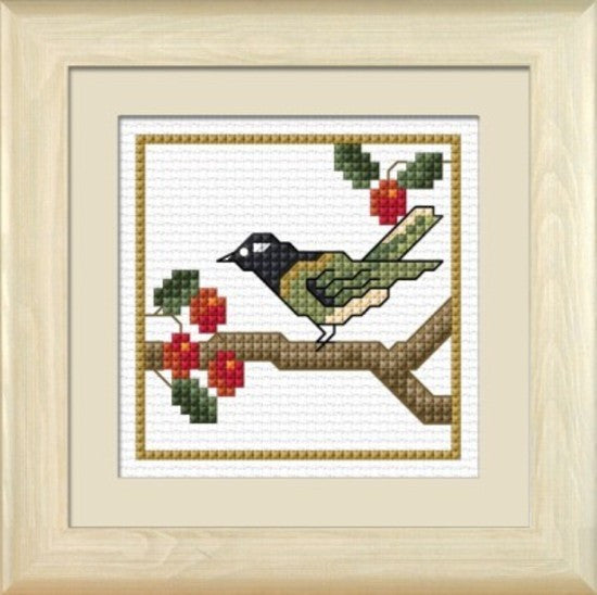 CraftCo Cross-stitch kit - Hihi, the Stitchbird