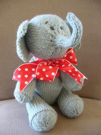 Knitting kit - Ernest the Elephant