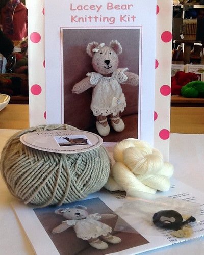 Knitting kit - Lacey Bear - Cream